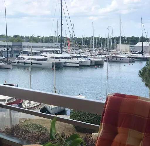 Cosy Vue Sur Le Port *